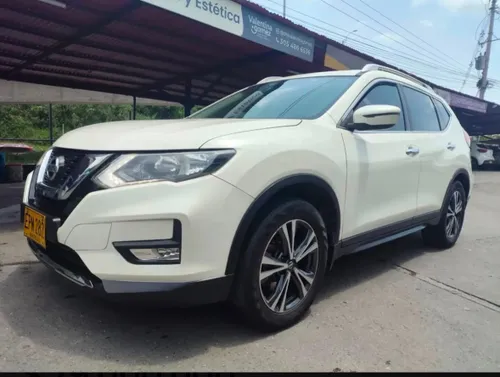 Nissan X-Trail 2.5 Advance