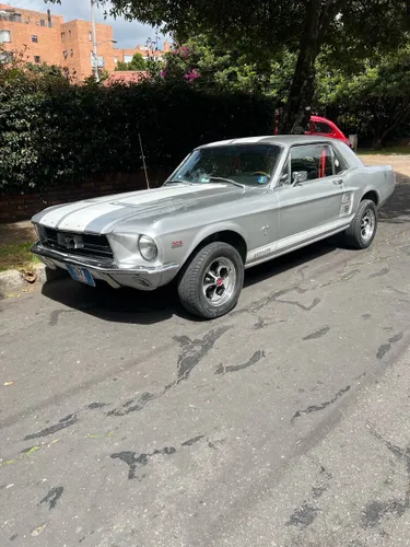 Ford Mustang Hard top 302