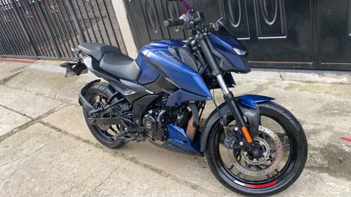 Bajaj Pulsar n160