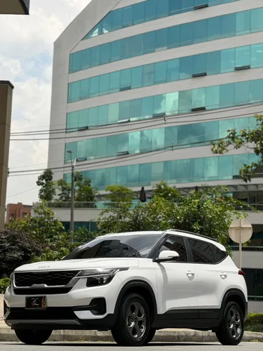Kia Seltos Emotion 16cc