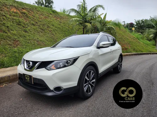 NISSAN QASHQAI EXCLUSIVE 4X4 2016