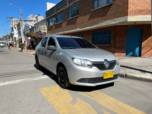 RENAULT LOGAN