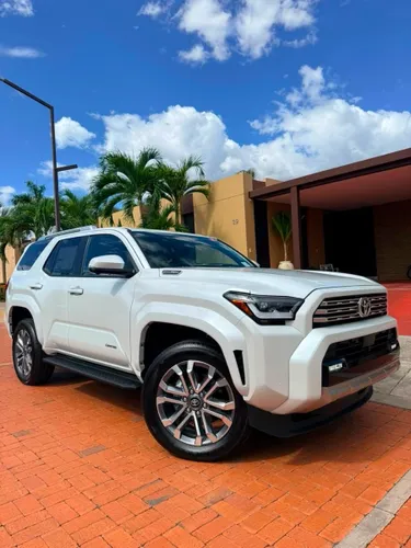 Toyota 4Runner Limited