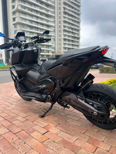 HONDA X-ADV 750  2022