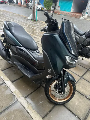 Yamaha NMax