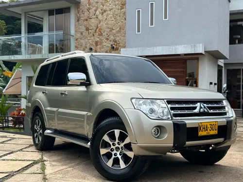 Mitsubishi Montero gls japonesa 2011 4x4 automatica