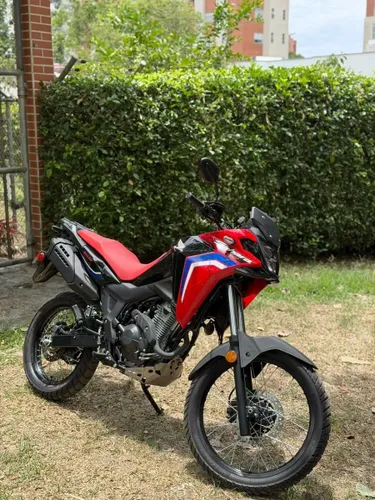 HONDA SÁHARA 300