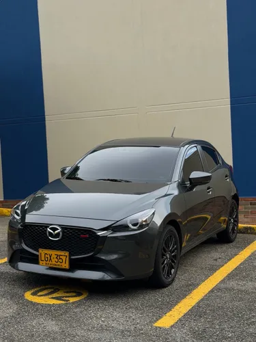 Mazda 2 grand touring LX 2024