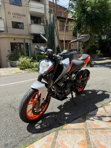 Ktm duke 200 ng