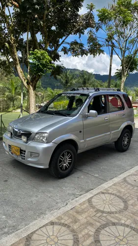 ZOTYE MOMADA 2011 1.3