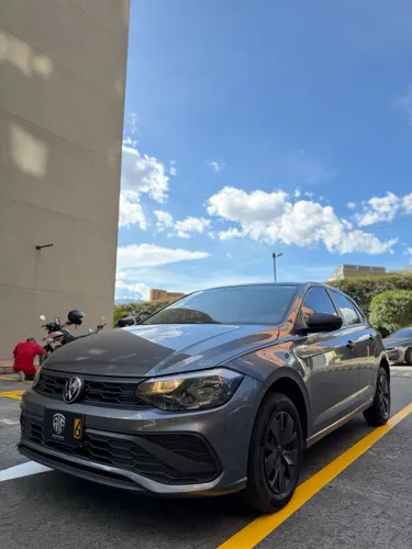 VOLKSWAGEN POLO TRACK