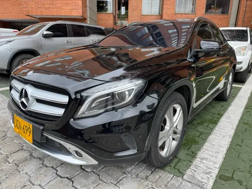 Mercedes Benz GLA 200 1.6 Turbo 2015