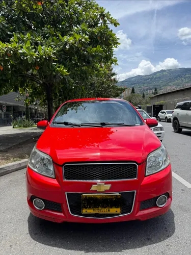 Chevrolet Aveo Emotion 2012