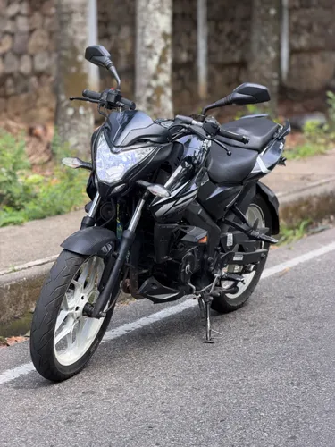 Bajaj Pulsar ns160 2022
