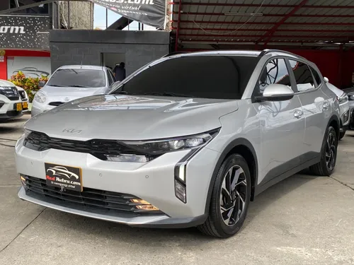 KIA K3 CROSS ZENITH AUTOMATICO 1.6 2026 - UNIDUENO