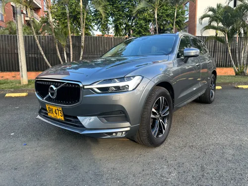 VOLVO XC60 2021