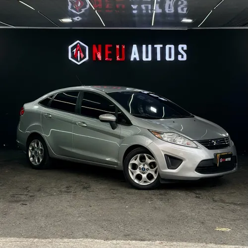 FORD FIESTA SE 2013