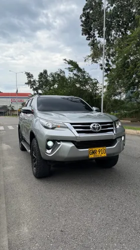 TOYOTA FORTUNER SRV 2.8 DIÉSEL 4X4  MODELO 2020