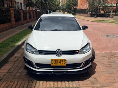 Volkswagen golf TSI 1.4 turbo