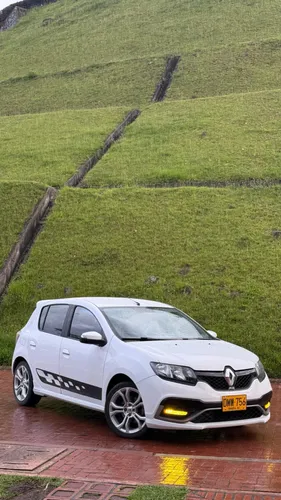 Renault SANDERO RS