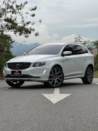 Volvo Xc60 T5 Awd