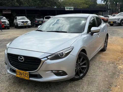 Mazda 3 Grand Touring LX
