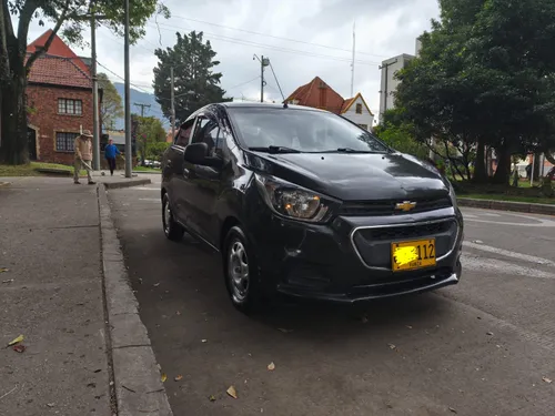 Vendo chevrolet beat LS