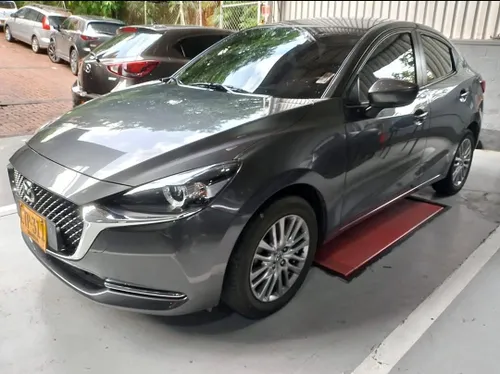 Mazda 2 Grand Touring LX 2023