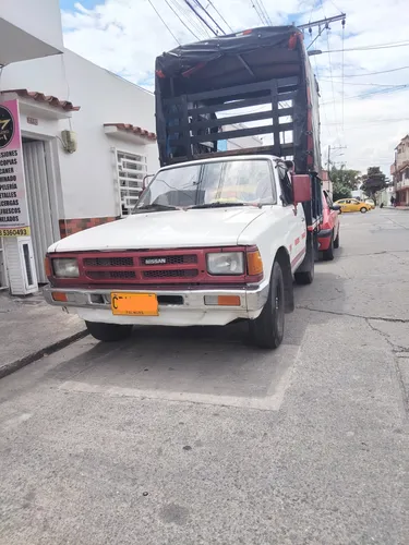 Nissan estacas modelo 1993