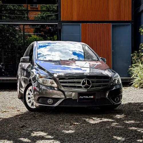 Mercedes Benz B 200 2013