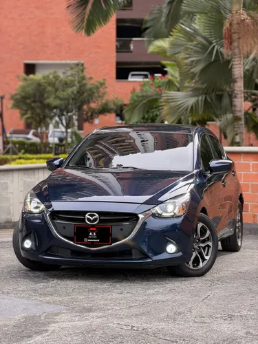 Vencambio Mazda 2 2017 Grand Touring