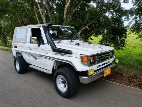 Toyota machito carpada diesel 1996