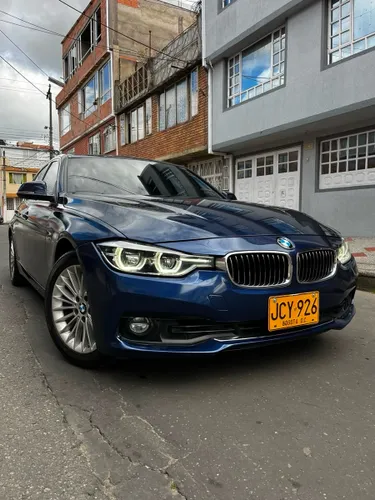 BMW 320i luxury