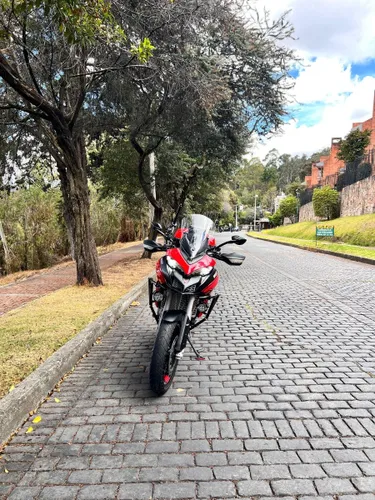 Ducati Multistrada V2S