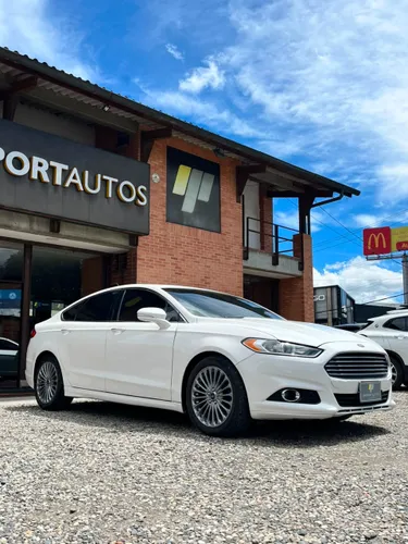 Ford Fusion Titanium 2.0 2016