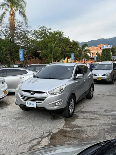 HYUNDAI TUCSON IX35 GL