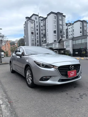 Mazda 3 Touring 2020