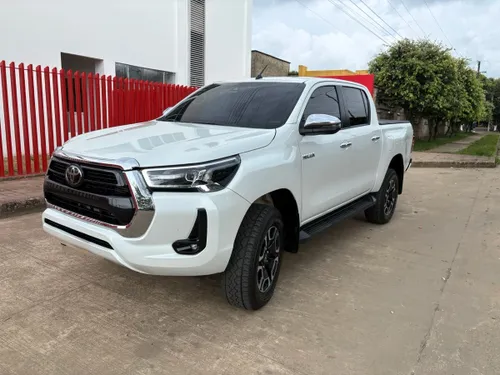 Toyota Hilux SRX 2.8 Diesel Automática