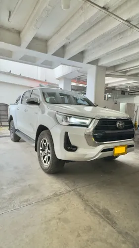 Toyota Hilux SRX 2023 2.8 Diesel