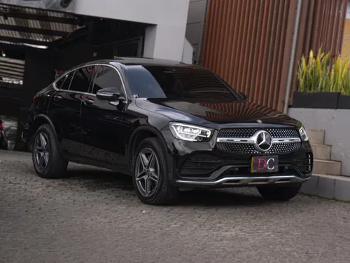 Mercedes Benz GLC300e Coupe 2023