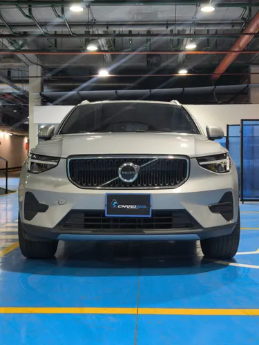 VOLVO XC40 PLUS B4  AT 2000CC TC 2023