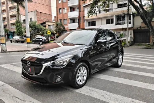Mazda 2 Touring 2016 AT