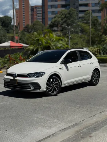 Volkswagen Polo Highline 2025