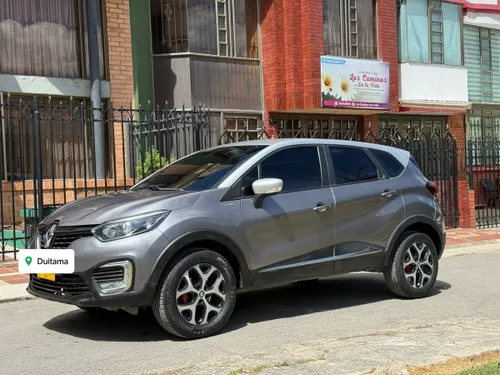 RENAULT CAPTUR INTENS 2.0 TP VERSIÓN BOSÉ   Modelo 2020