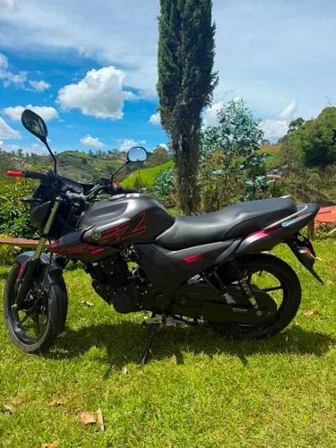 Yamaha Szr150