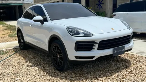 Porsche Cayenne Coupe 2022 como nueva