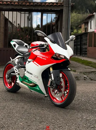 Ducati panigale 899 2015