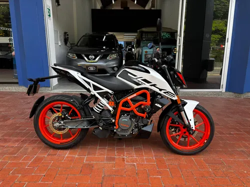MOTO KTM DUKE 200 NG 2022