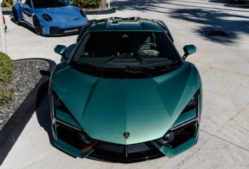 Lamborghini Revuelto 2026