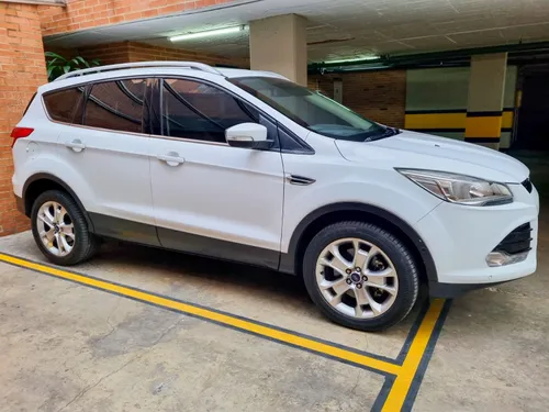 Ford Escape Titanium 4X4 modelo 2016